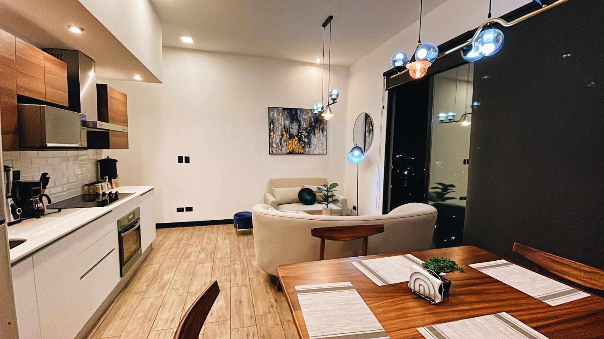 Apartment Penthouse Ciudad De Zona 10 Eon Guatemala City